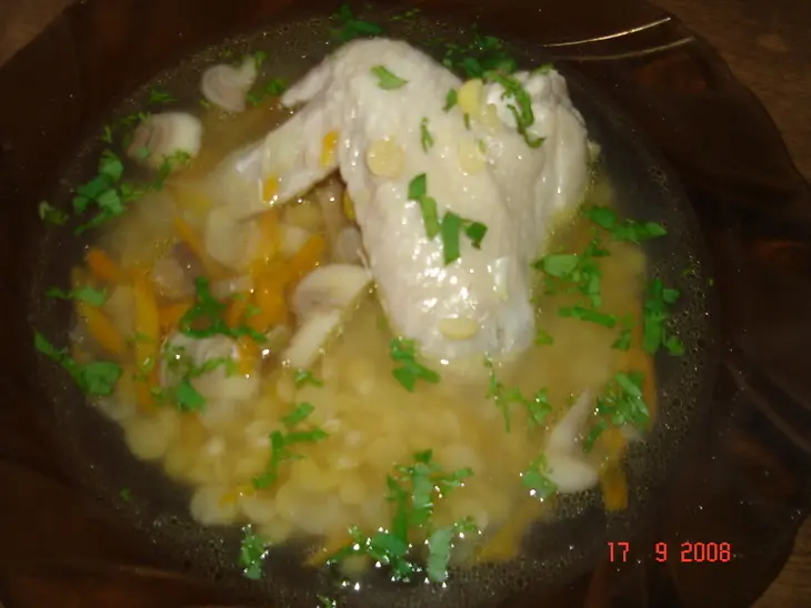 Гороховый суп с куринными крылышками: шаг 8