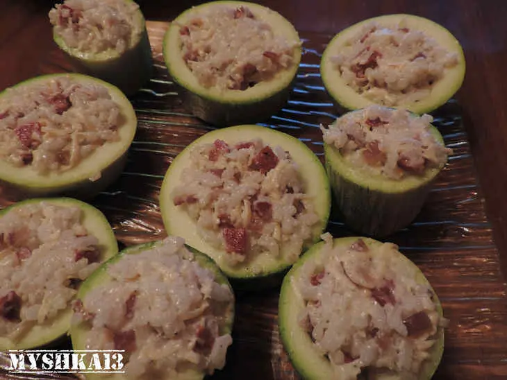 Кабачковые корзиночки с сыром, рисом и чорисо: шаг 5