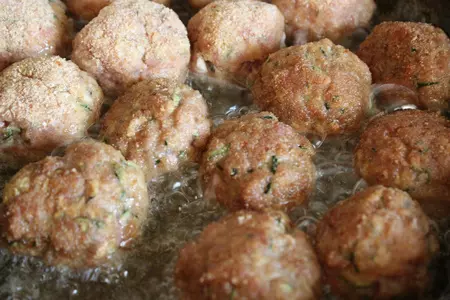Мясные шарики с цукини и рисом кубань: шаг 6