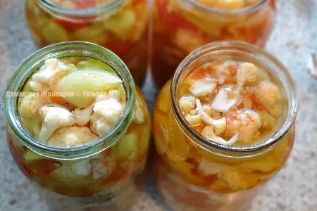 Салат с цветной капустой консервированный: шаг 3