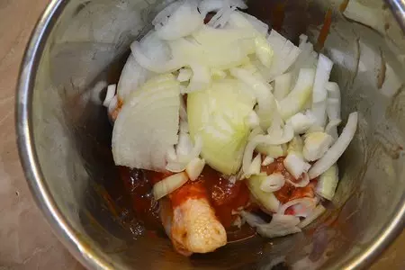 Голени, запеченные в фольге: шаг 2