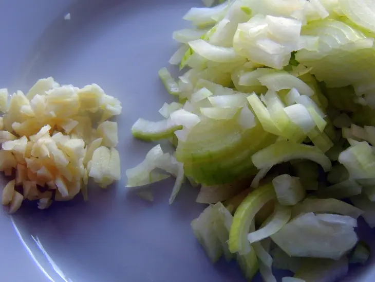 Гречка с овощами и курицей в мультиварке: шаг 2