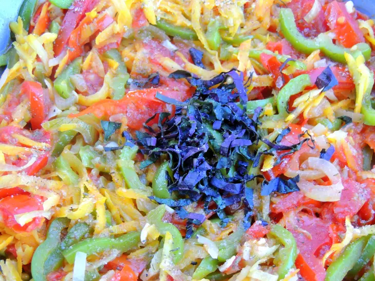 Гречка с овощами и курицей в мультиварке: шаг 6