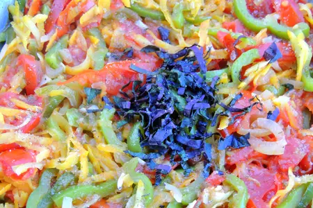Гречка с овощами и курицей в мультиварке: шаг 6