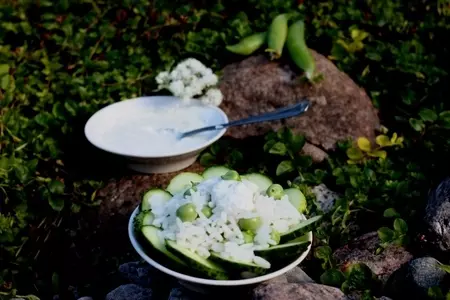 Cалат с рисом и свежим горошком: шаг 5
