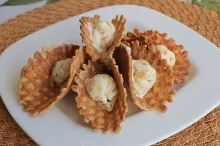 Яблочное мороженое с рассыпчатыми вафлями: шаг 5