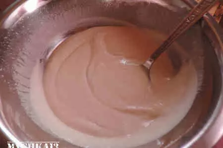 Творожный десерт с земляникой и свежей малиной: шаг 2