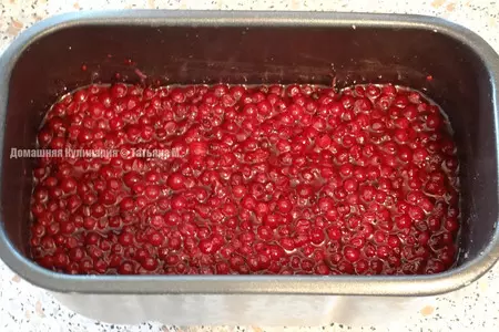 Смородиновый джем из хлебопечки: шаг 2