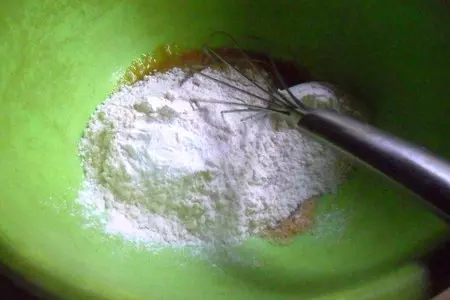 Грушевый пирог с цельнозерновой мукой -  torta integrale di pere: шаг 1