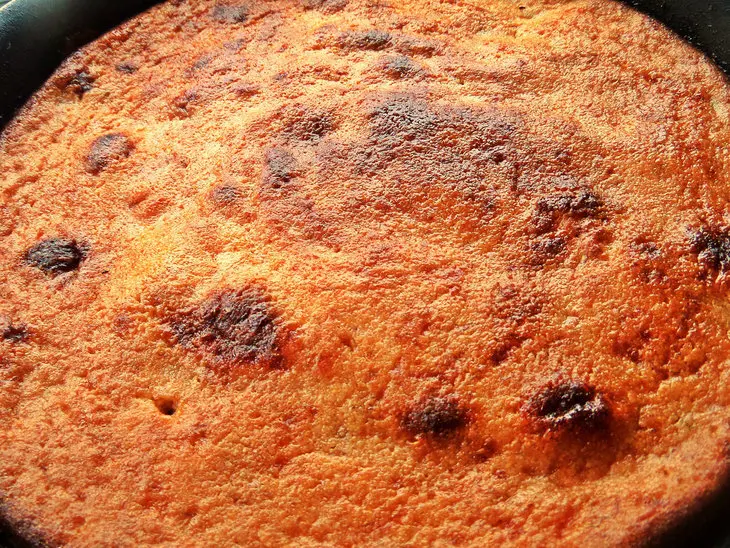 Творожная запеканка с бананом и яблоком: шаг 8