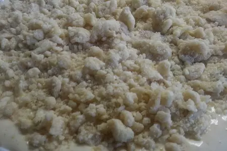 Клафути с карамельной крошкой и крыжовником: шаг 6