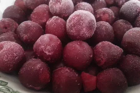 Датская миндальная плетёнка с вишнями: шаг 1