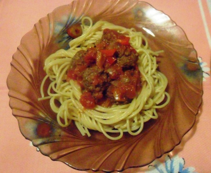 Спагетти с фрикадельками для мультиварки: шаг 5