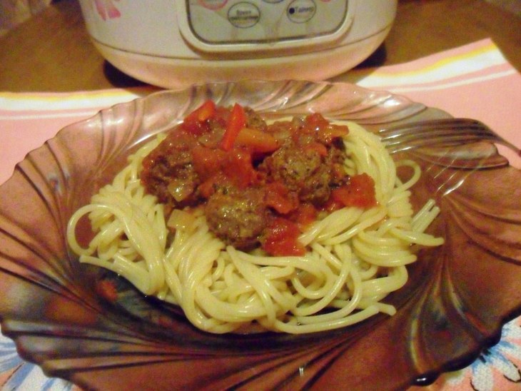 Спагетти с фрикадельками для мультиварки: шаг 6