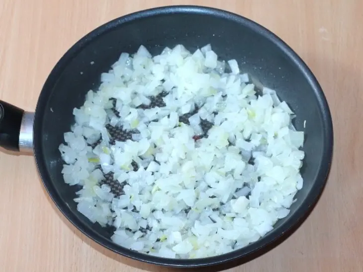 Кабачковые зразы с начинкой: шаг 5