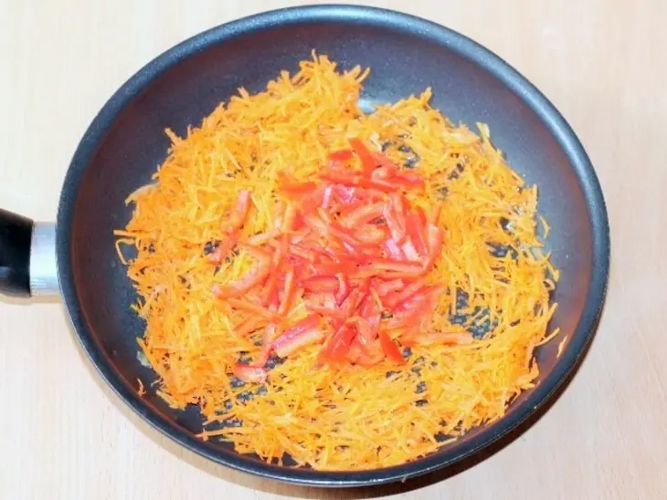 Кабачковые зразы с начинкой: шаг 7