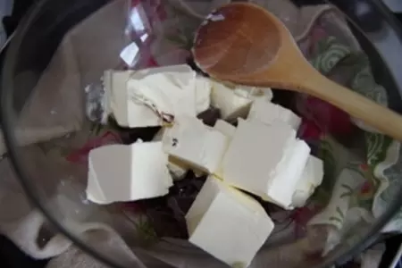 Брауни с черной смородиной: шаг 2
