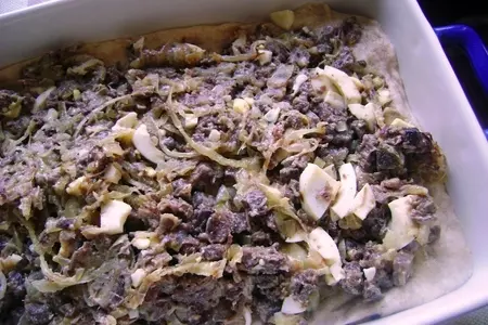 Пирог хлебный с мясной начинкой: шаг 5
