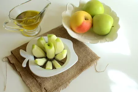 Яблочно-ореховый шарлот (тест-драйв): шаг 1