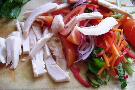 Закусочные блинчики с пикантной начинкой: шаг 3