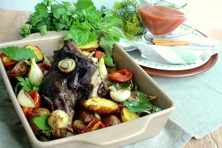 Баранина в мятном маринаде запечённая с овощами: шаг 7