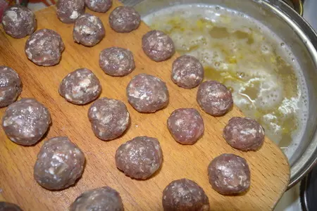 Гороховый суп с фрикадельками и куркумой: шаг 7