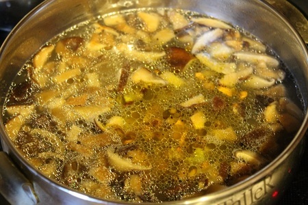 Острый грибной суп: шаг 5