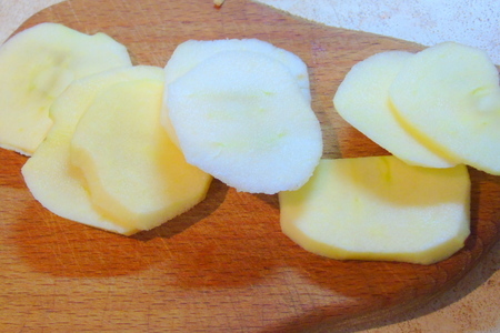 Салат со свеклой, яблоком и сыром : шаг 2