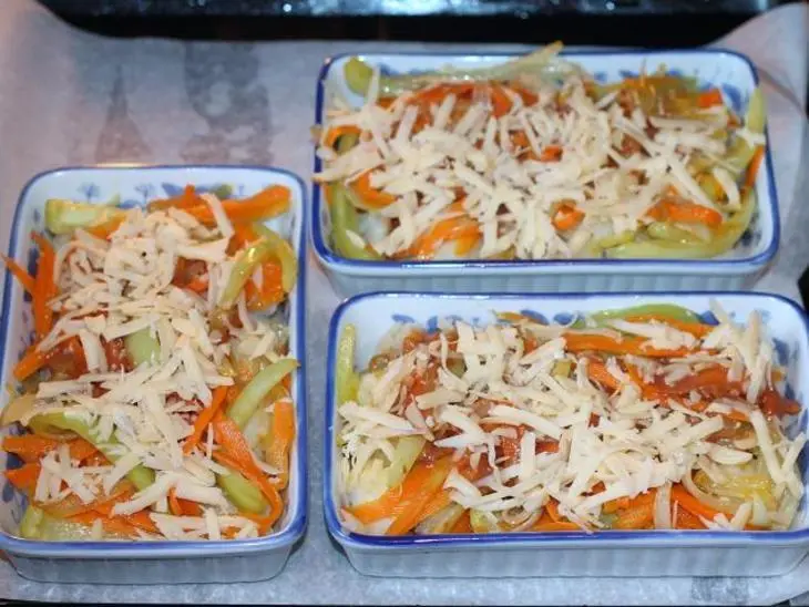 Морской окунь в соусе с цветной капустой: шаг 11