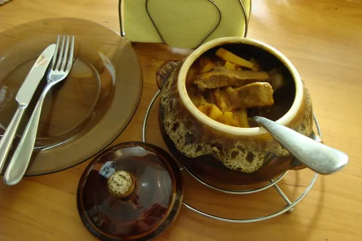 Жаркое в горшочке из мяса лося. фм "рецепт выходного дня": шаг 11