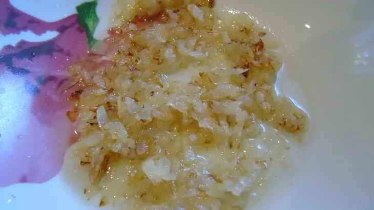 Курица с чесноком на рисовой подушке фм: шаг 1