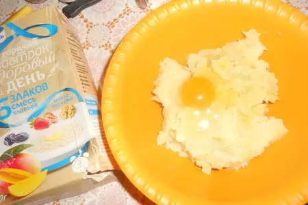 Овсяные котлеты с картофелем и грибами: шаг 4