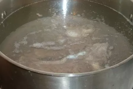 Запеченная похлебка на говяжьем бульоне с золотым пшеном и овощами: шаг 1