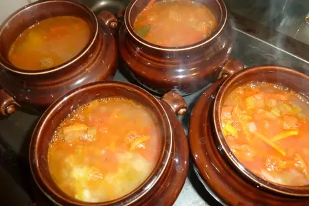 Запеченная похлебка на говяжьем бульоне с золотым пшеном и овощами: шаг 7