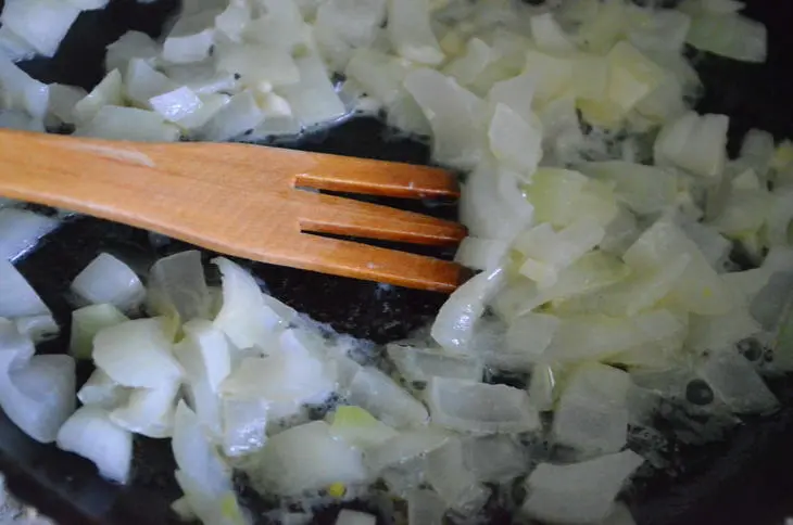 Картофельный суп с курицей и кукурузой: шаг 3