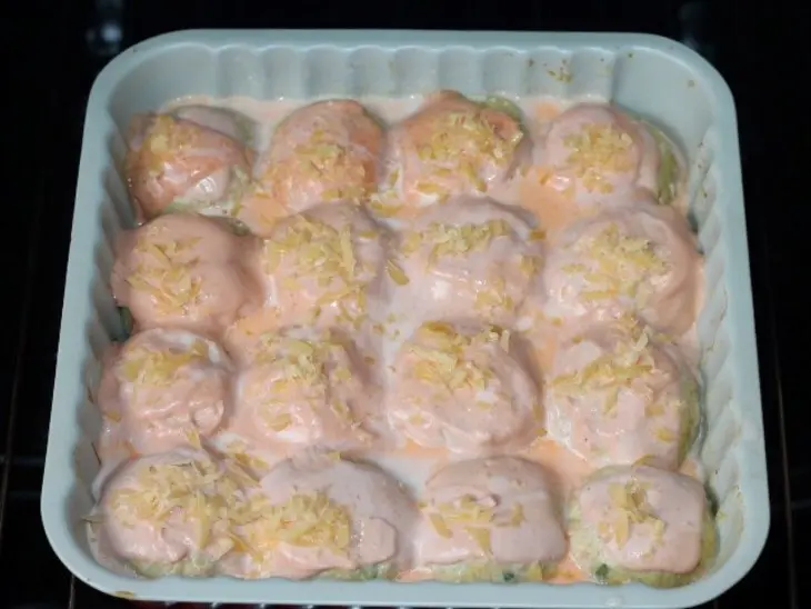 Биточки пшенные с сыром и зеленью: шаг 10