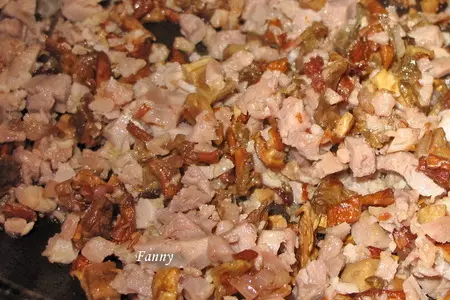 Фаршированные конкильони, запеченные под сырным соусом: шаг 4