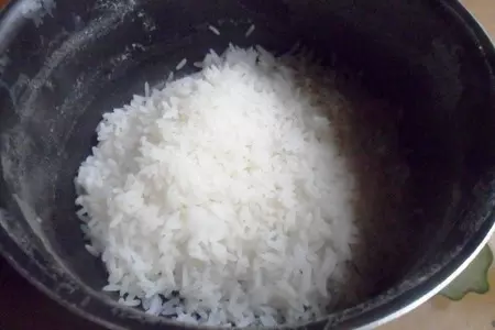 Мясная запеканка с рисом и кабачками: шаг 1
