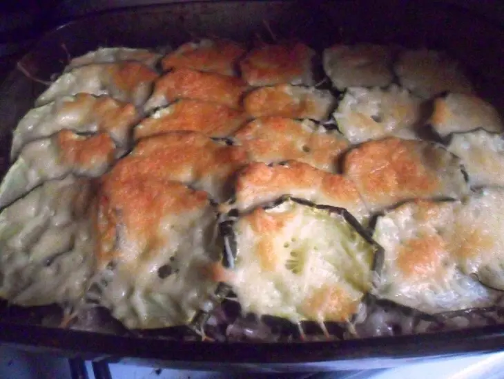 Мясная запеканка с рисом и кабачками: шаг 8