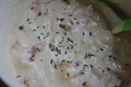Закусочный кекс с вялеными томатами, мясным ассорти, моцареллой и тимьяном. тест-драйв с "окраиной".: шаг 7