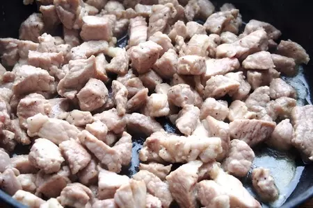 Мясо с овощами в пергаменте: шаг 6