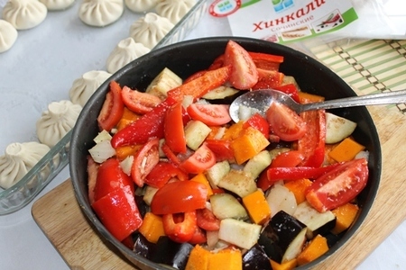 Хинкали запеченные с овощами и грузинский ореховый соус.(тест-драйв с " окраиной"): шаг 2