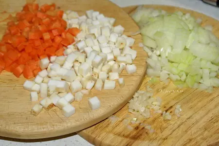 Картофельные ньоки  под мясным соусом по-римски: шаг 2