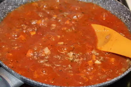 Картофельные ньоки  под мясным соусом по-римски: шаг 6