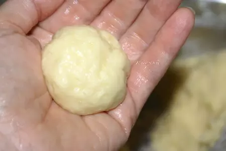 Картофельные ньоки  под мясным соусом по-римски: шаг 9