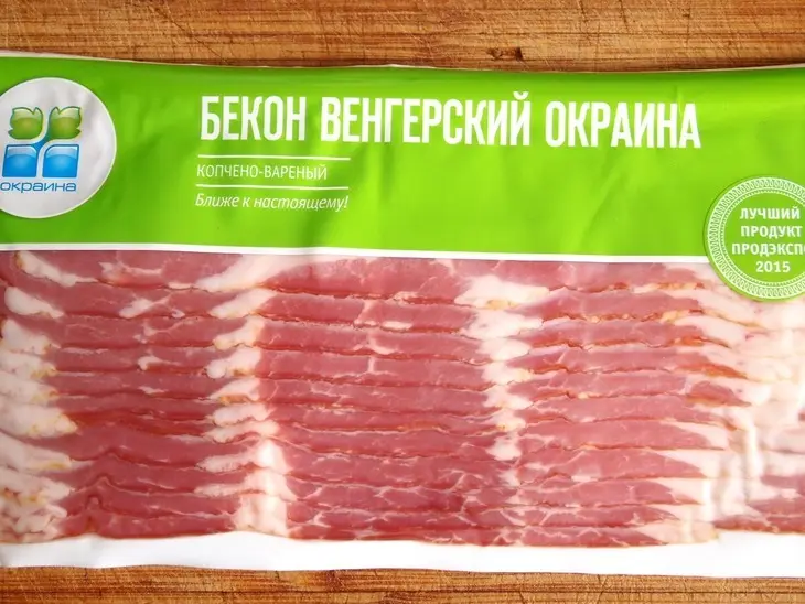 Закусочные трубочки с беконом и творожным сыром: шаг 1