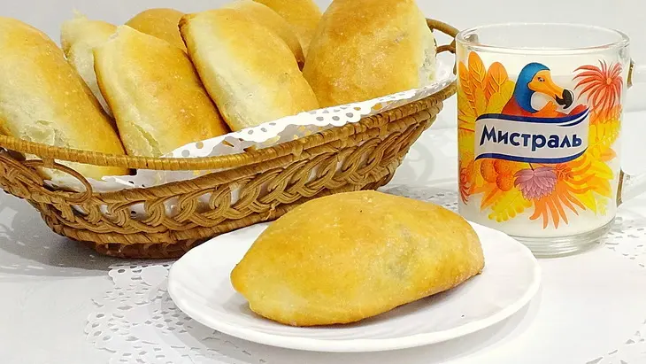 Постные пирожки с рисом и лесными грибами: шаг 8