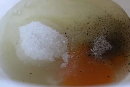 Творожно-рисовая запеканка с яблоками и ягодами годжи: шаг 3