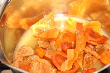 Овсяное печенье с курагой и фисташками "солнышко": шаг 7