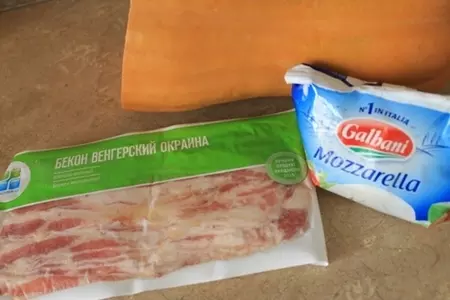 Тыква запеченная с беконом и моцареллой (тест-драйв с окраиной): шаг 1
